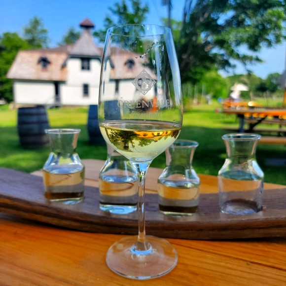 Meet your Posher, Jennifer - Picture 6 of 11